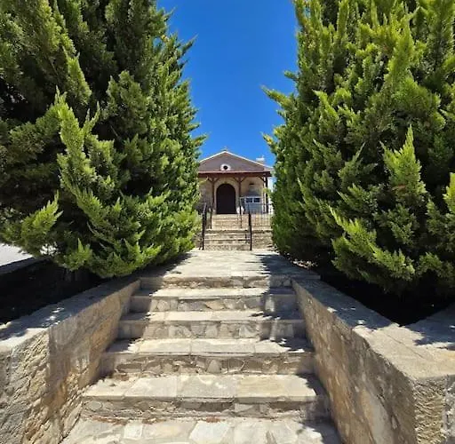 Hills Sea View Apartment, Village, Paphos Διαμέρισμα *