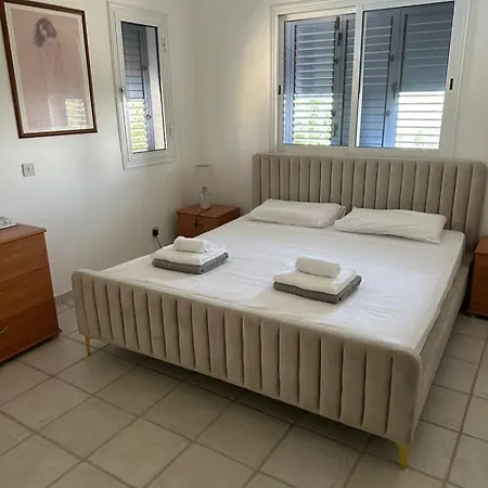 Hills Sea View Apartment, Village, Paphos דירה Tala