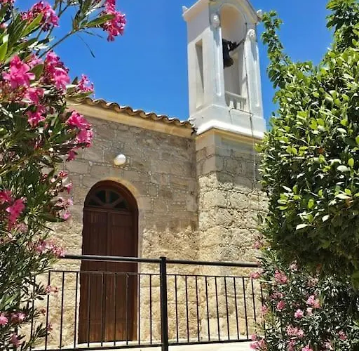 Hills Sea View Apartment, Village, Paphos *